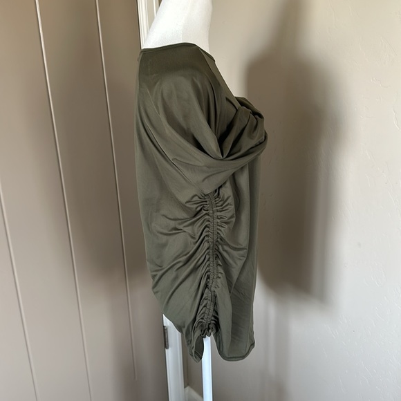 Under armour workout tunic - Picture 4 of 6